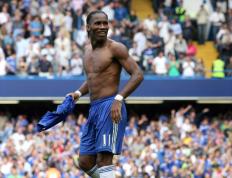 凯恩在拜仁比赛中出色防守，晋级下一阶段引发热议！再创辉煌时刻